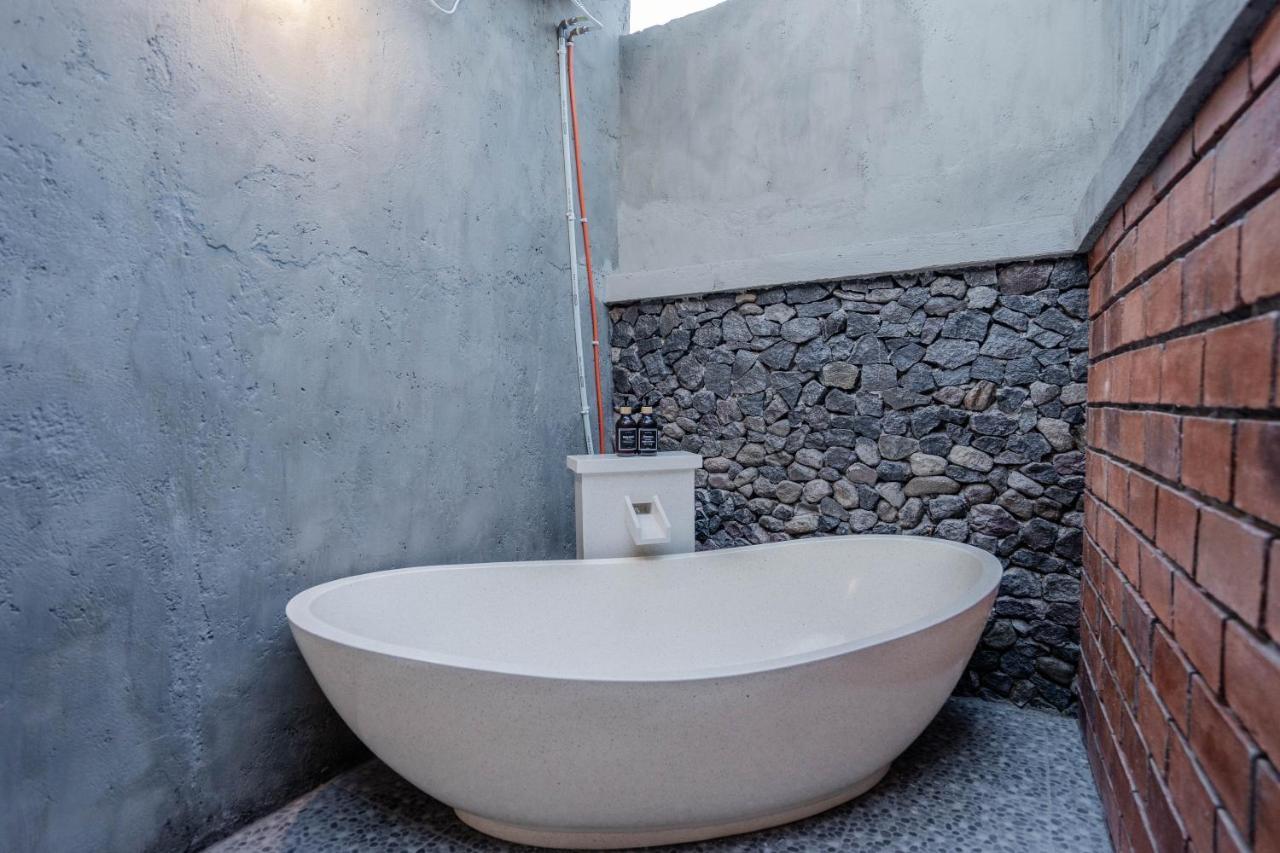 Garvi Villa Karangasem Extérieur photo